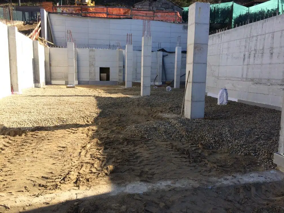 Estructura y cerramientos del semisótano